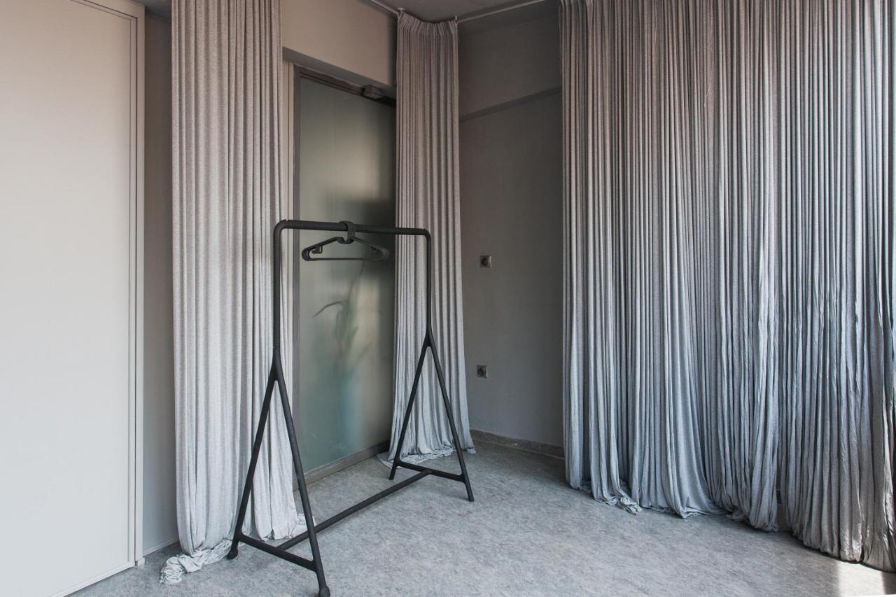 Artists' Favorite Spacious Loft Near Acropolis!! أثينا المظهر الخارجي الصورة